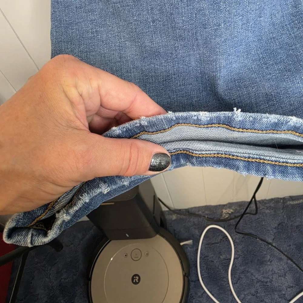 a.n.a A New Approach Low Rise Flare Jeans Denim Size 14